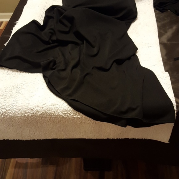 Black ball gown, beading trim, custom train - Picture 5 of 6